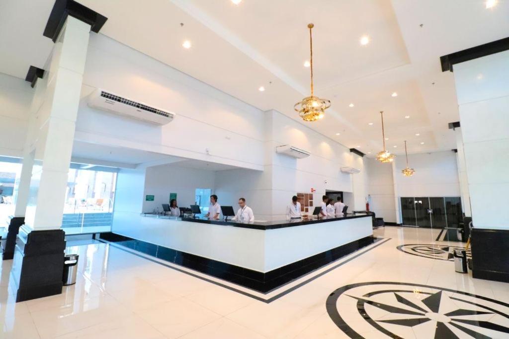 Piazza Diroma Com Acesso Ao Acqua Park Aparthotel Caldas Novas Bagian luar foto